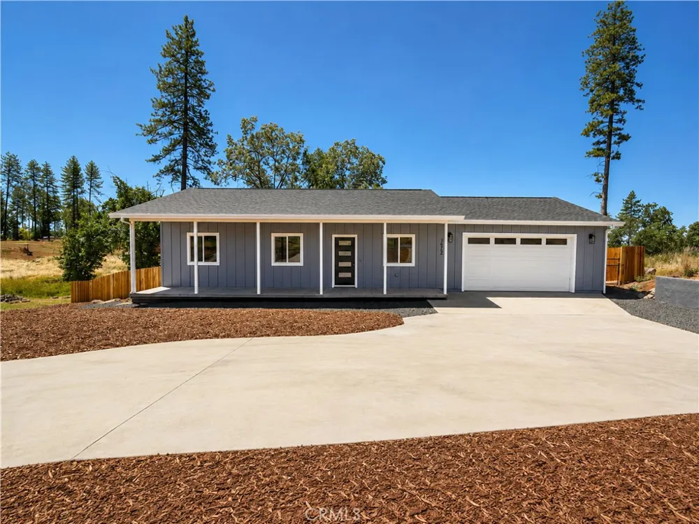 1572 Nunneley Paradise, CA 95969