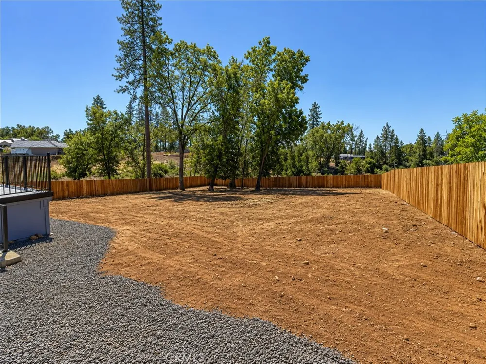 1572 Nunneley Paradise, CA 95969