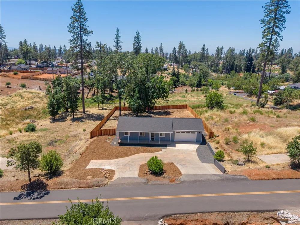 1572 Nunneley Paradise, CA 95969