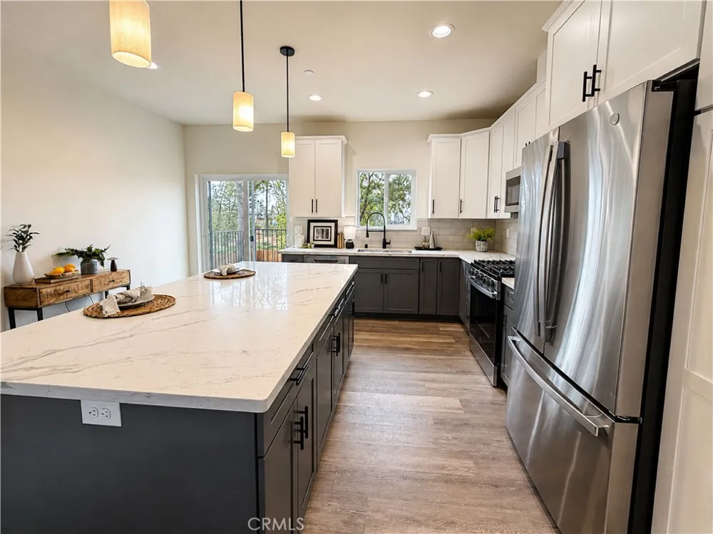 1572 Nunneley Paradise, CA 95969