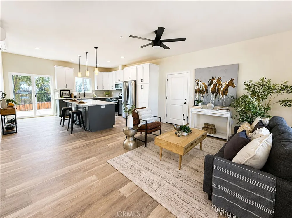 1572 Nunneley Paradise, CA 95969