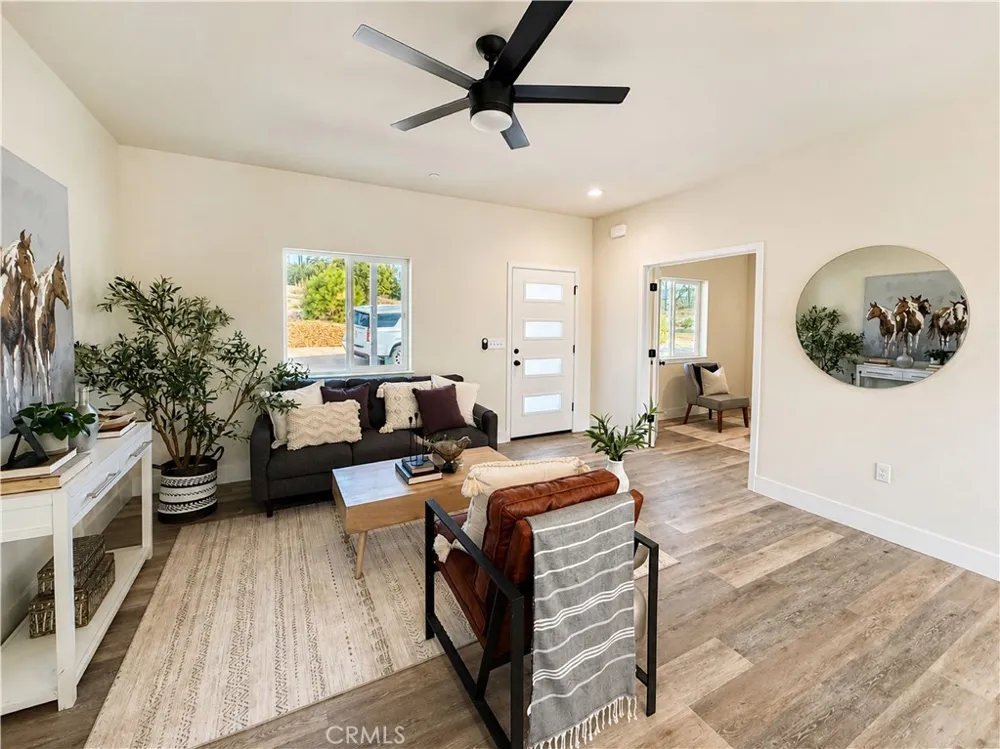 1572 Nunneley Paradise, CA 95969