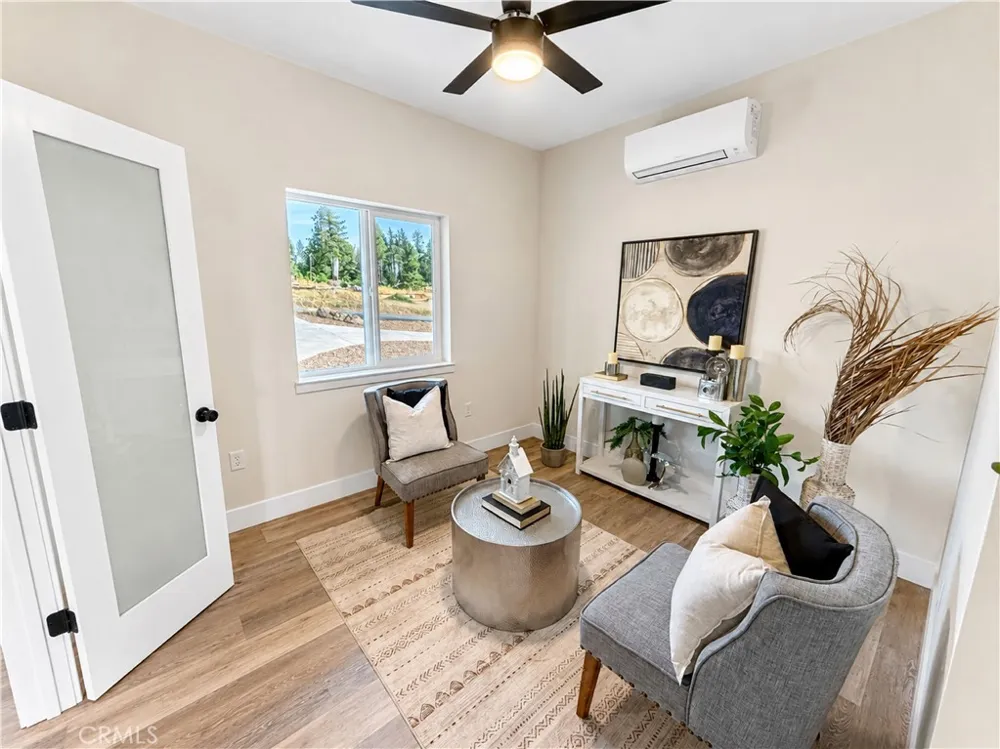 1572 Nunneley Paradise, CA 95969