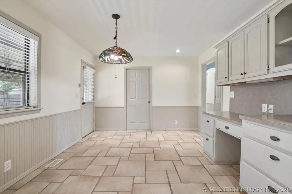 1216 S 31st Street Broken Arrow, OK 74014