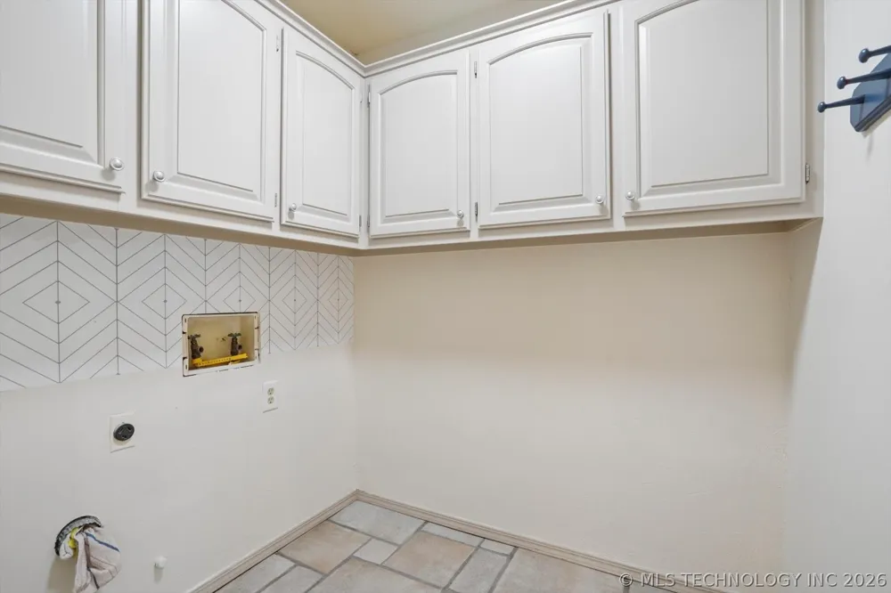 1216 S 31st Street Broken Arrow, OK 74014