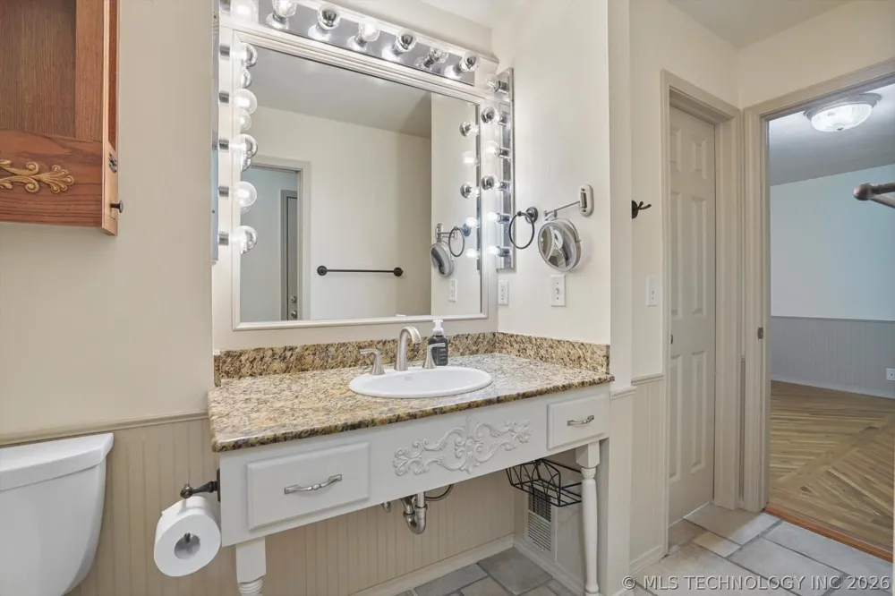 1216 S 31st Street Broken Arrow, OK 74014