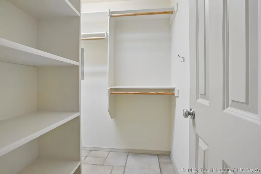 1216 S 31st Street Broken Arrow, OK 74014