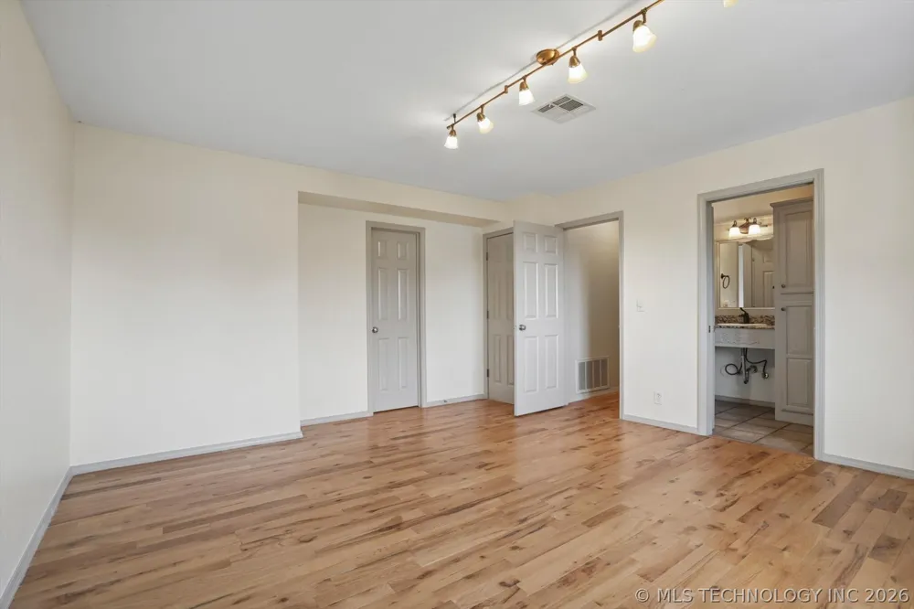 1216 S 31st Street Broken Arrow, OK 74014
