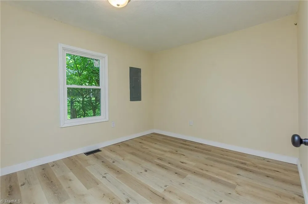 304 Phillips Street Thomasville, NC 27360