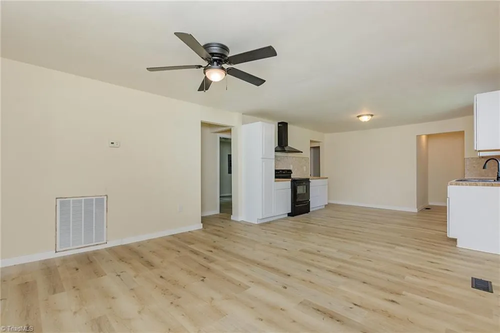 304 Phillips Street Thomasville, NC 27360