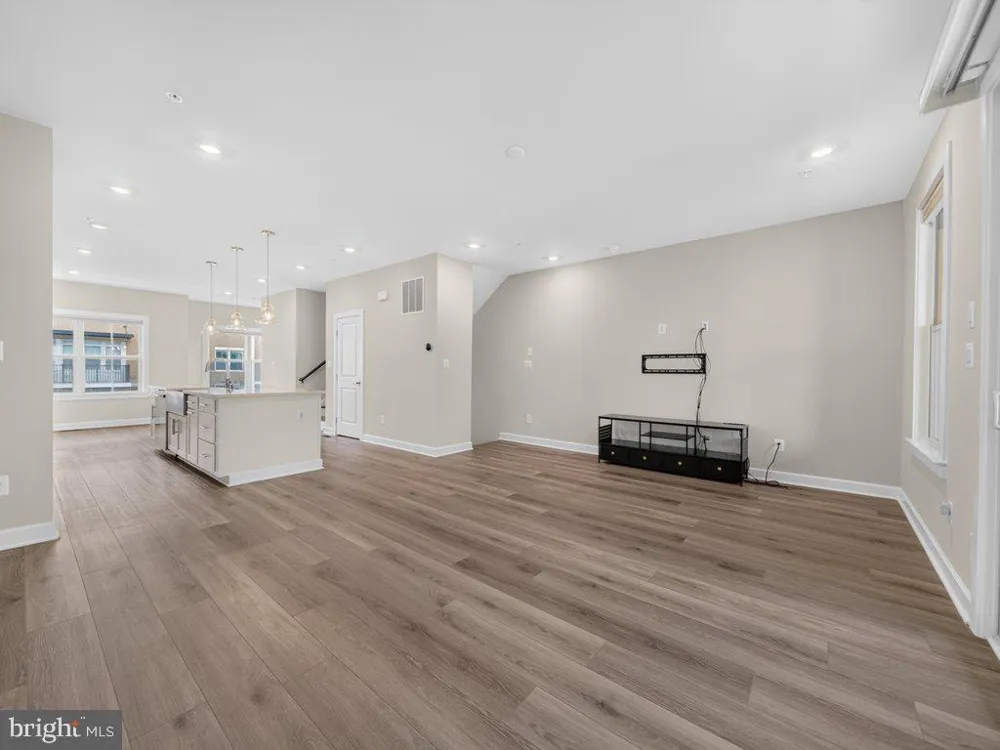3824 TUSSICA WAY Fairfax, VA 22030