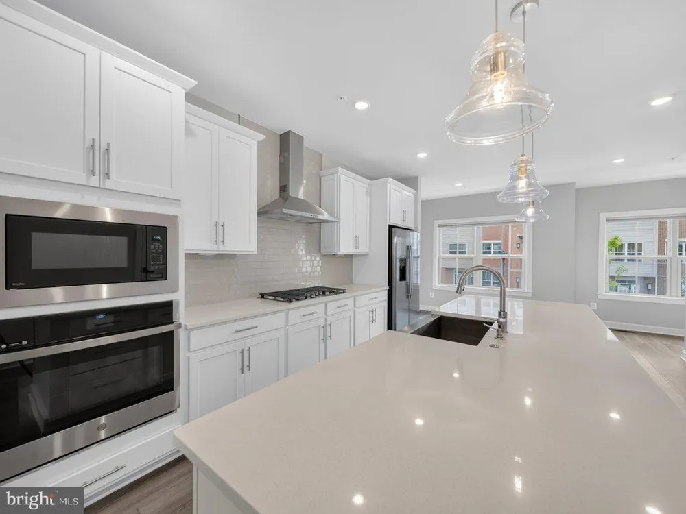 3824 TUSSICA WAY Fairfax, VA 22030