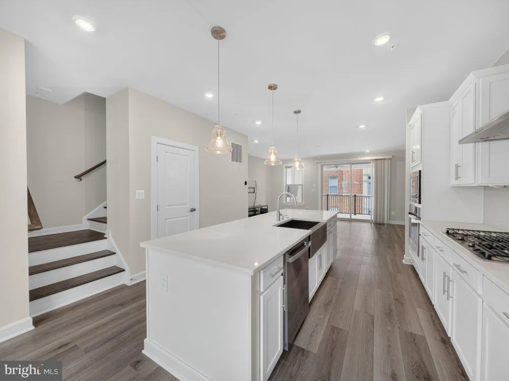3824 TUSSICA WAY Fairfax, VA 22030