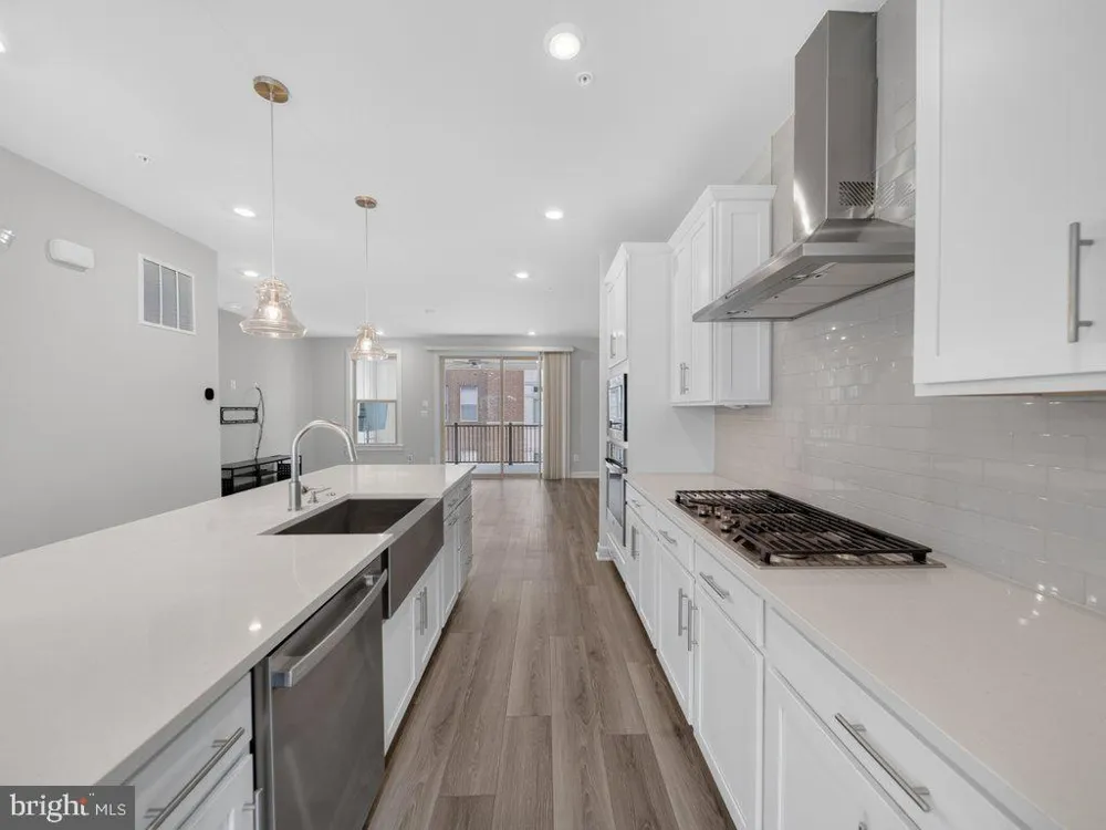 3824 TUSSICA WAY Fairfax, VA 22030