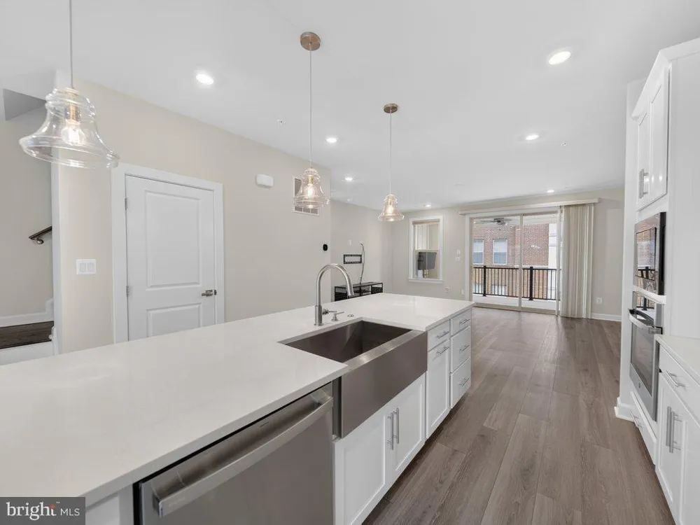 3824 TUSSICA WAY Fairfax, VA 22030