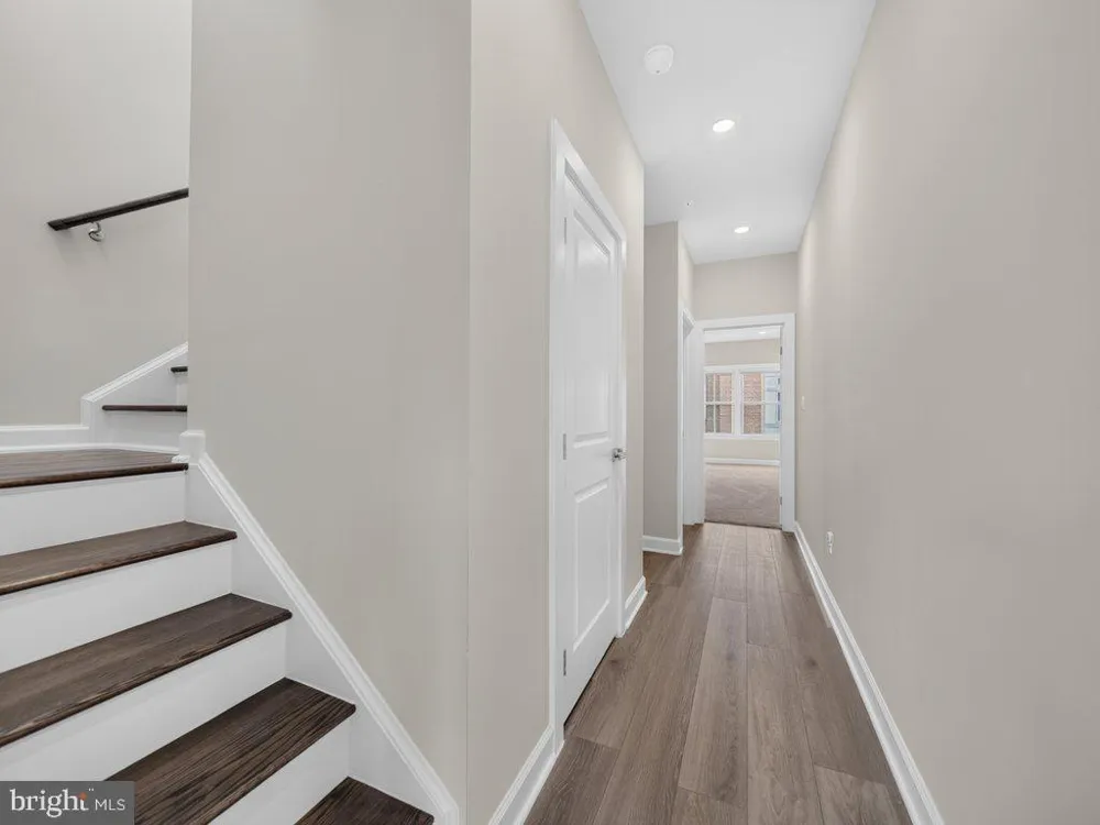 3824 TUSSICA WAY Fairfax, VA 22030