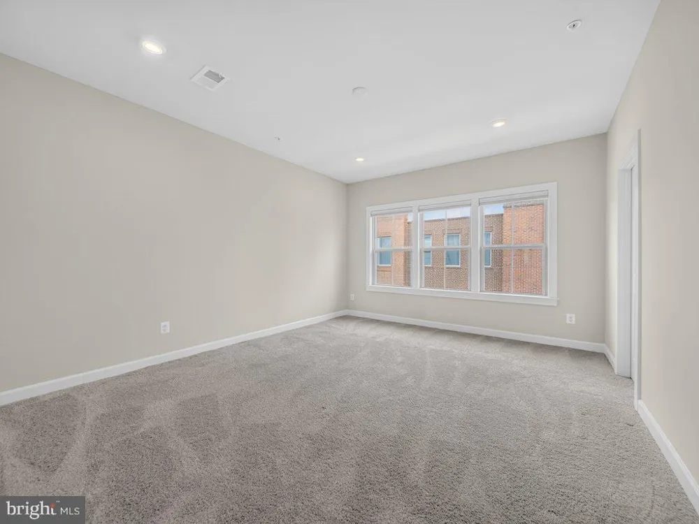 3824 TUSSICA WAY Fairfax, VA 22030