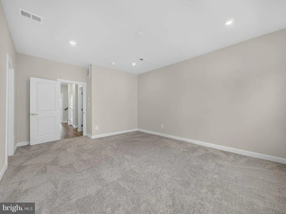 3824 TUSSICA WAY Fairfax, VA 22030