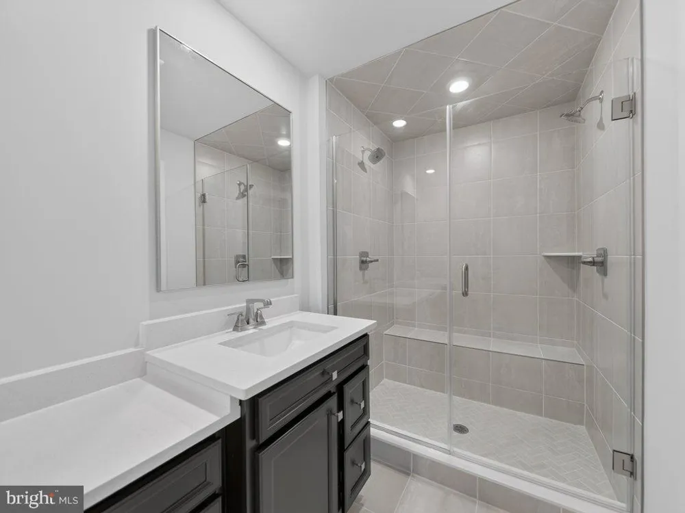 3824 TUSSICA WAY Fairfax, VA 22030