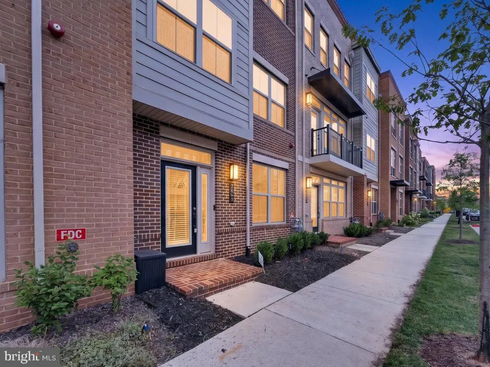 3824 TUSSICA WAY Fairfax, VA 22030