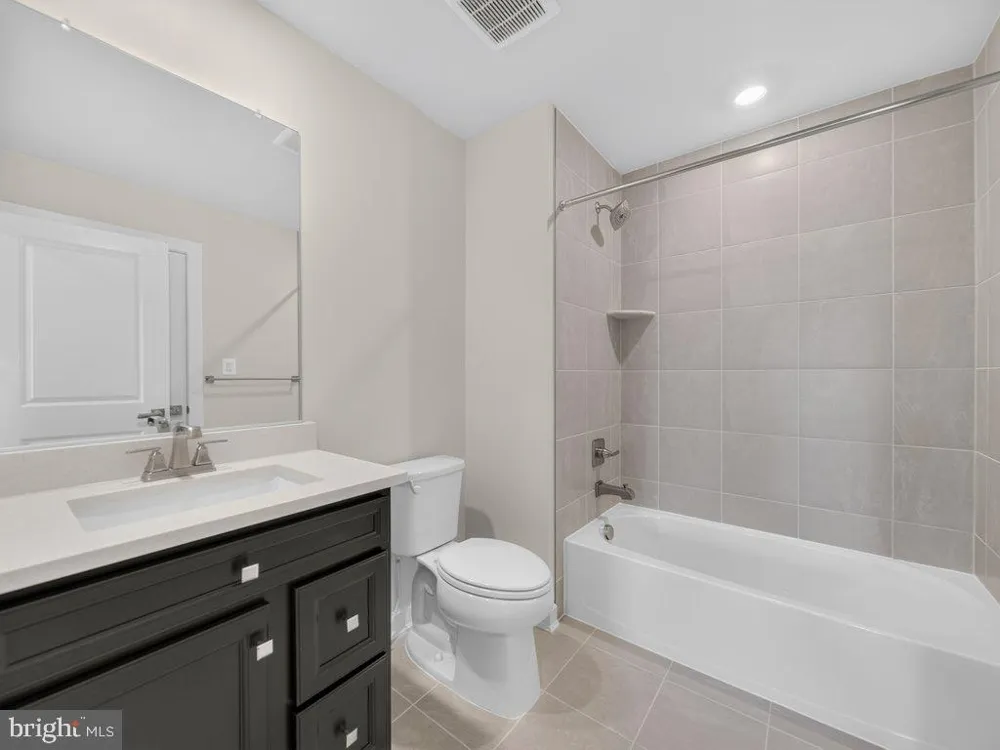 3824 TUSSICA WAY Fairfax, VA 22030