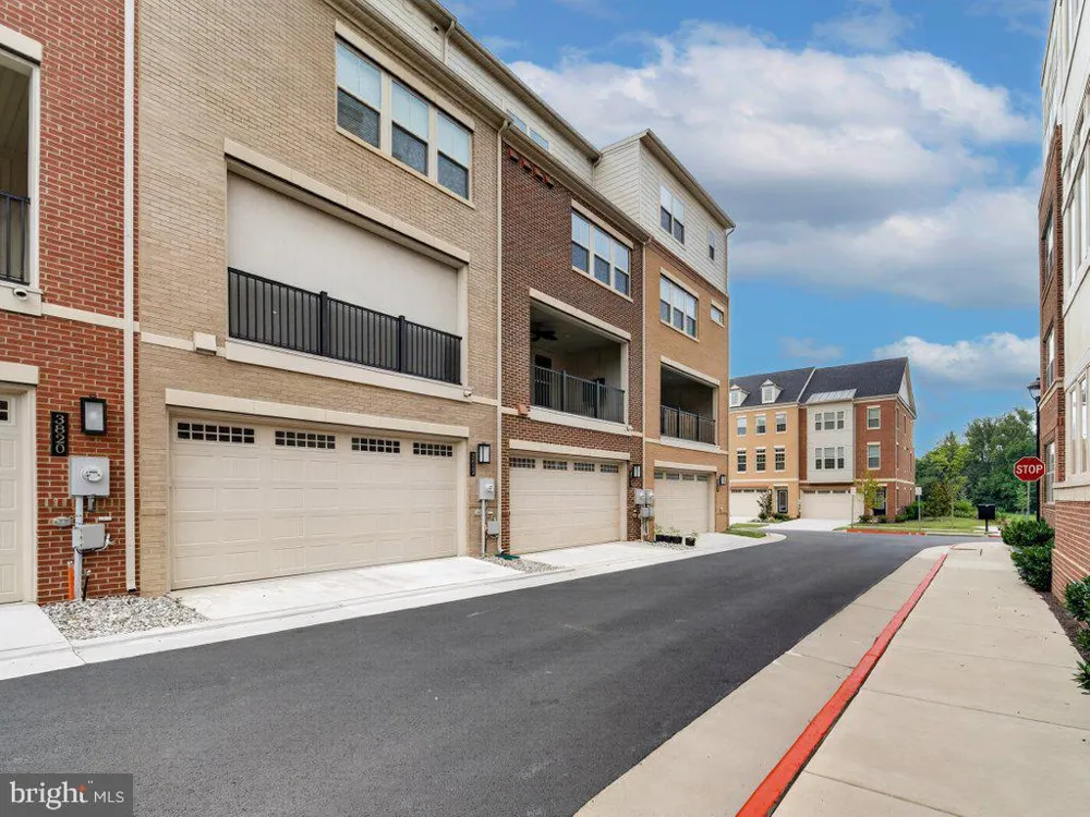 3824 TUSSICA WAY Fairfax, VA 22030