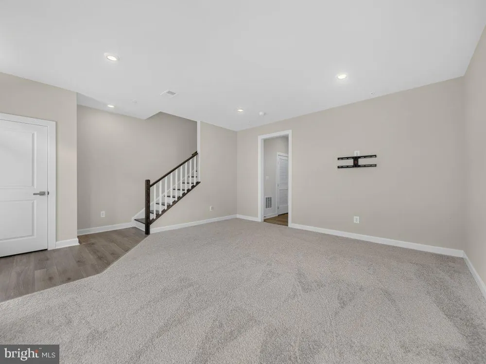 3824 TUSSICA WAY Fairfax, VA 22030