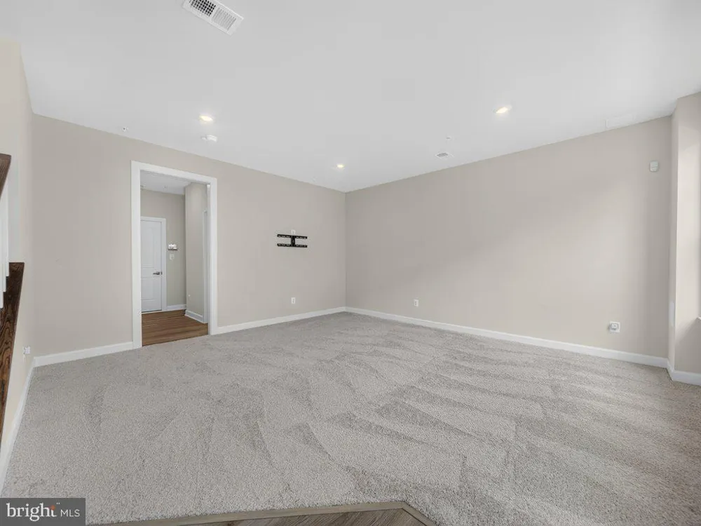 3824 TUSSICA WAY Fairfax, VA 22030