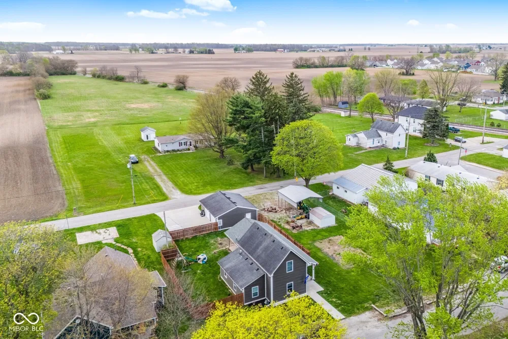 1028 Walnut Street Lapel, IN 46051