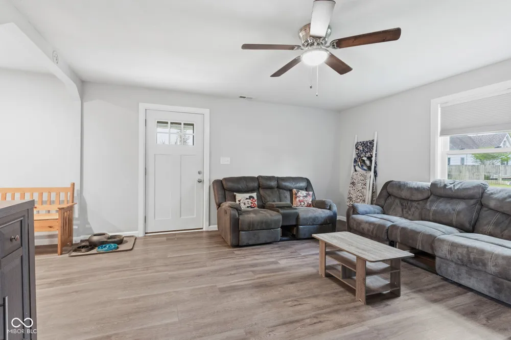 1028 Walnut Street Lapel, IN 46051