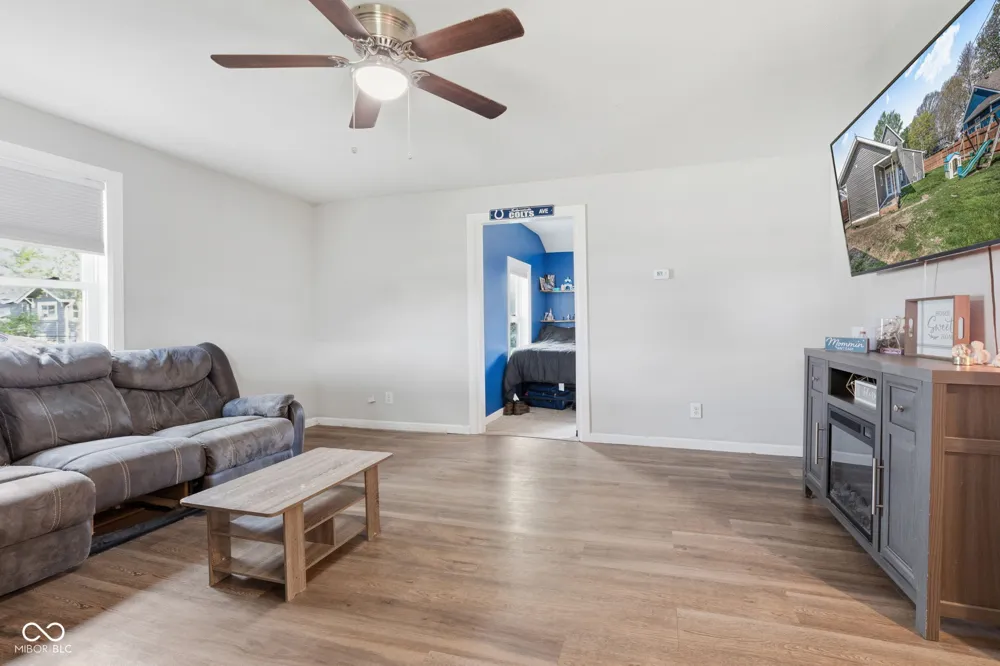 1028 Walnut Street Lapel, IN 46051