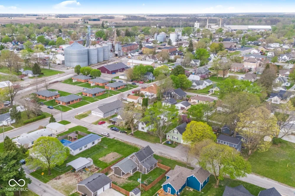 1028 Walnut Street Lapel, IN 46051