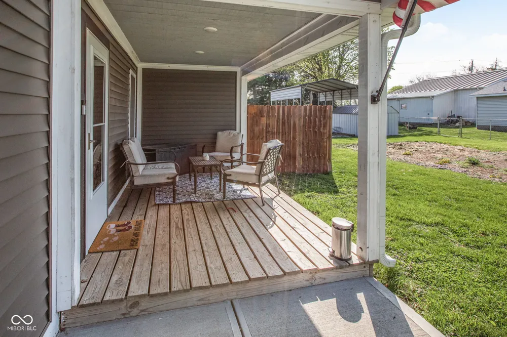 1028 Walnut Street Lapel, IN 46051