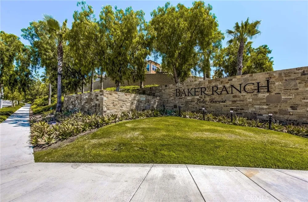 32 Savannah Lake Forest, CA 92630