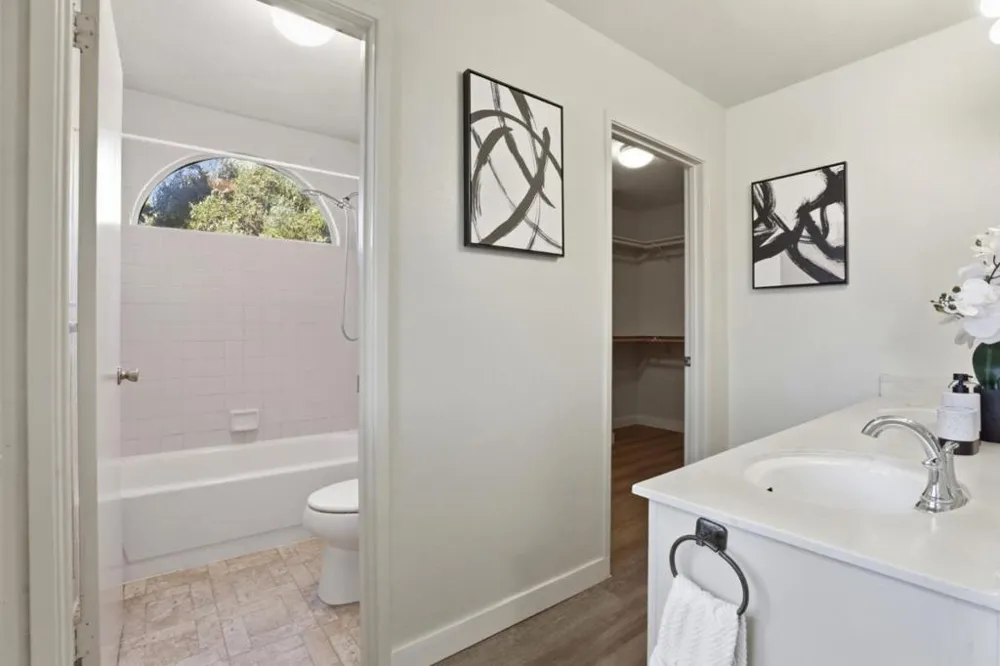 2101 Darnis Circle Morgan Hill, CA 95037
