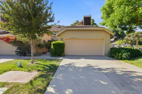 2101 Darnis Circle