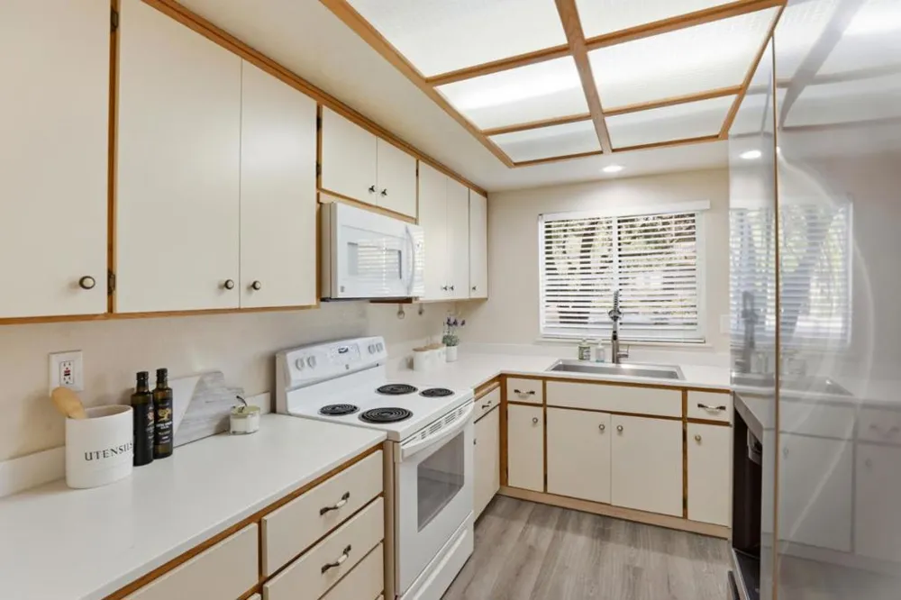 2101 Darnis Circle Morgan Hill, CA 95037