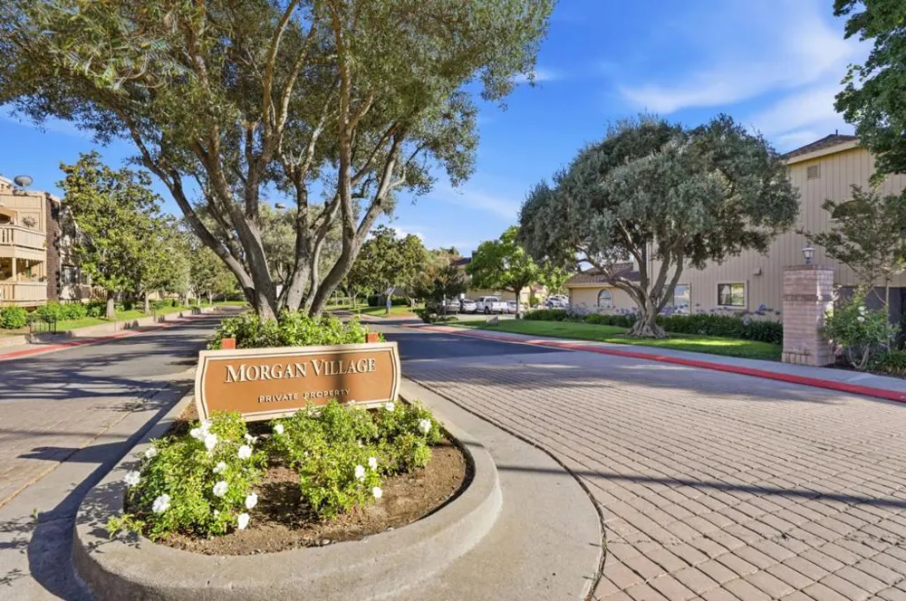 2101 Darnis Circle Morgan Hill, CA 95037
