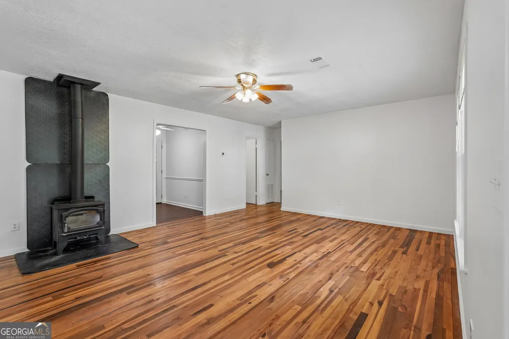 258 Millertown RD Temple, GA 30179