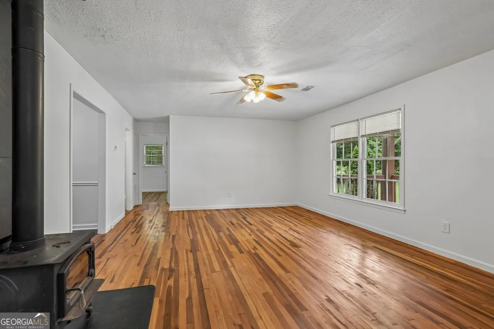 258 Millertown RD Temple, GA 30179