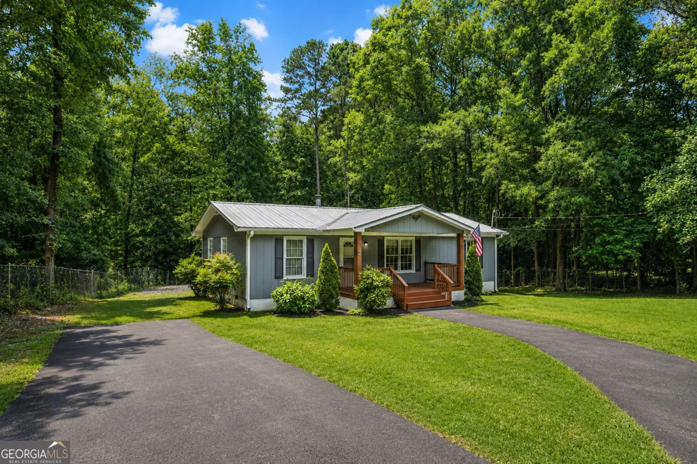 258 Millertown RD Temple, GA 30179