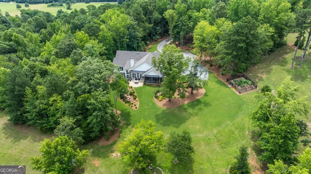 185 Marion Dairy RD SE Lindale, GA 30147