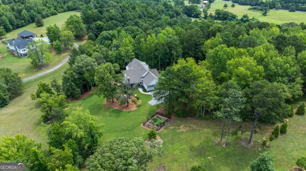 185 Marion Dairy RD SE Lindale, GA 30147