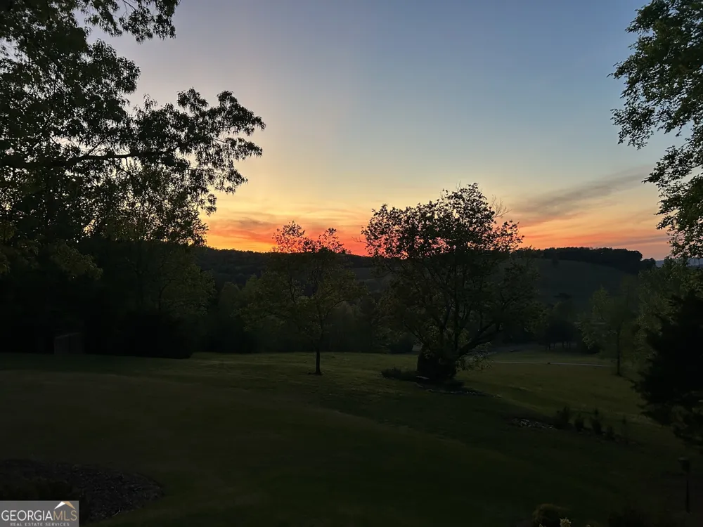 185 Marion Dairy RD SE Lindale, GA 30147