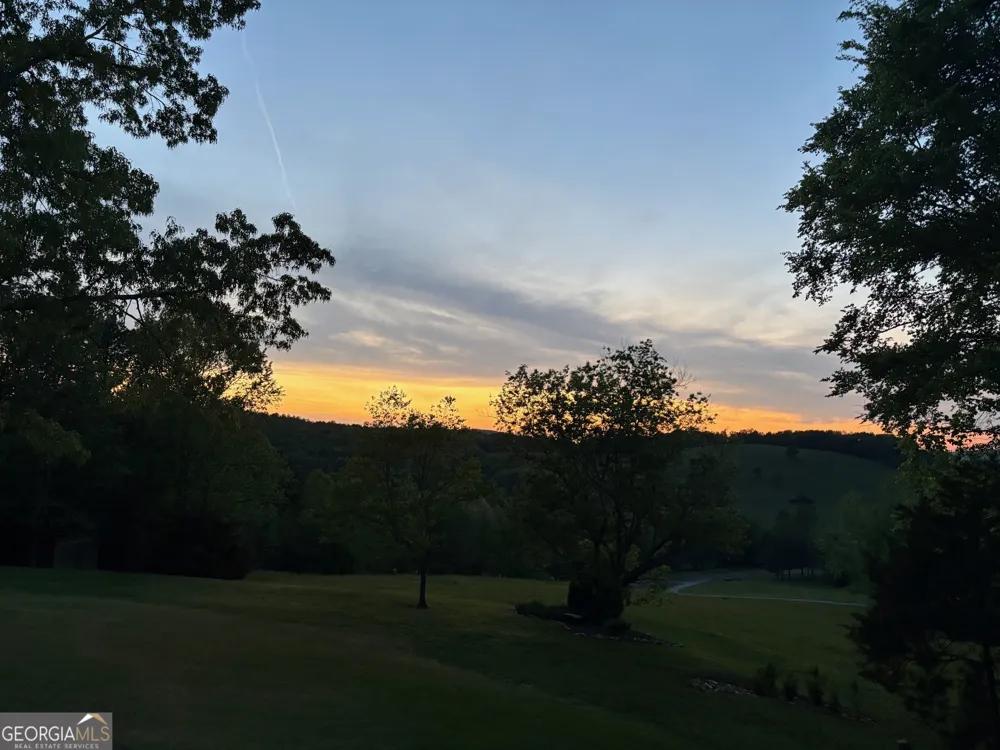 185 Marion Dairy RD SE Lindale, GA 30147