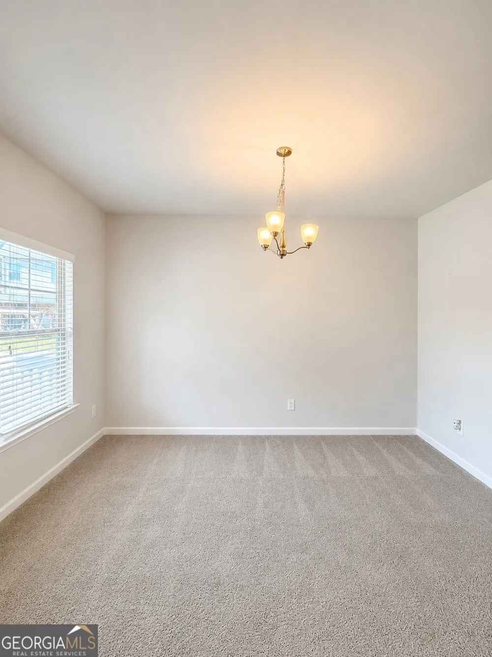 29 Hilda CT Commerce, GA 30529