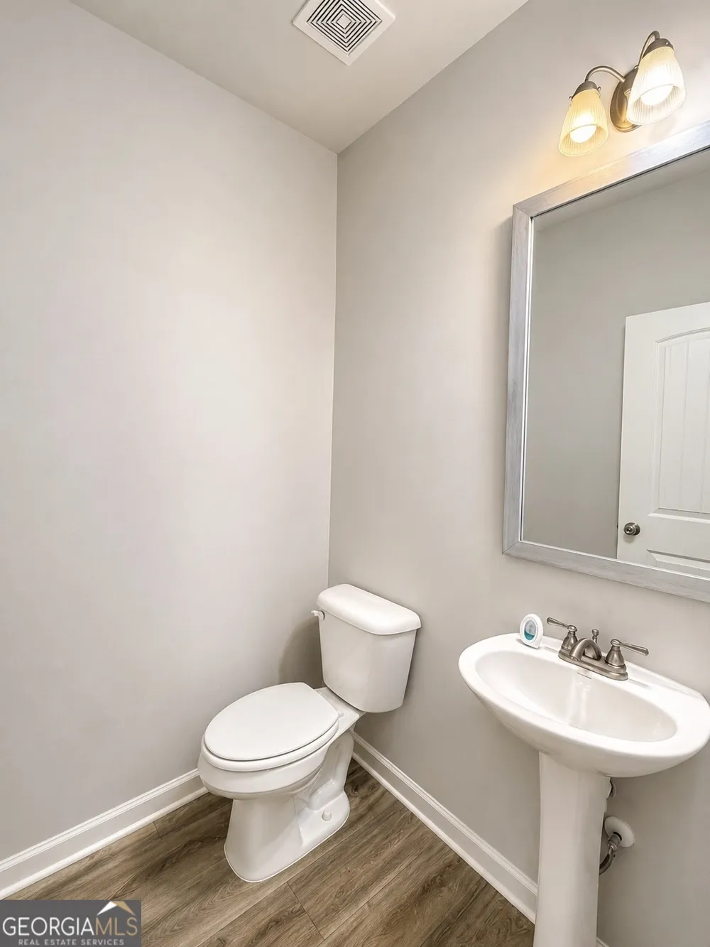 29 Hilda CT Commerce, GA 30529
