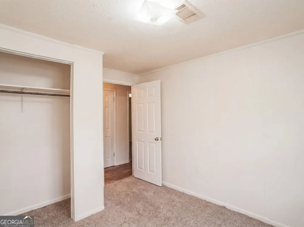 733 Sutton ST Jesup, GA 31545