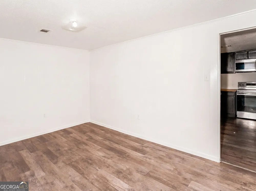 733 Sutton ST Jesup, GA 31545
