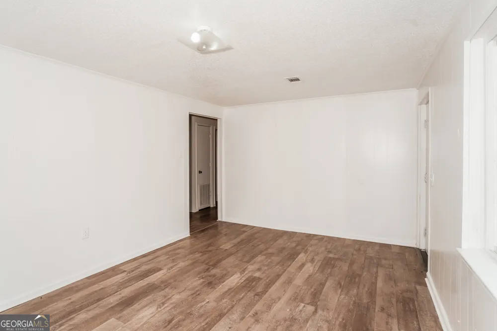 733 Sutton ST Jesup, GA 31545